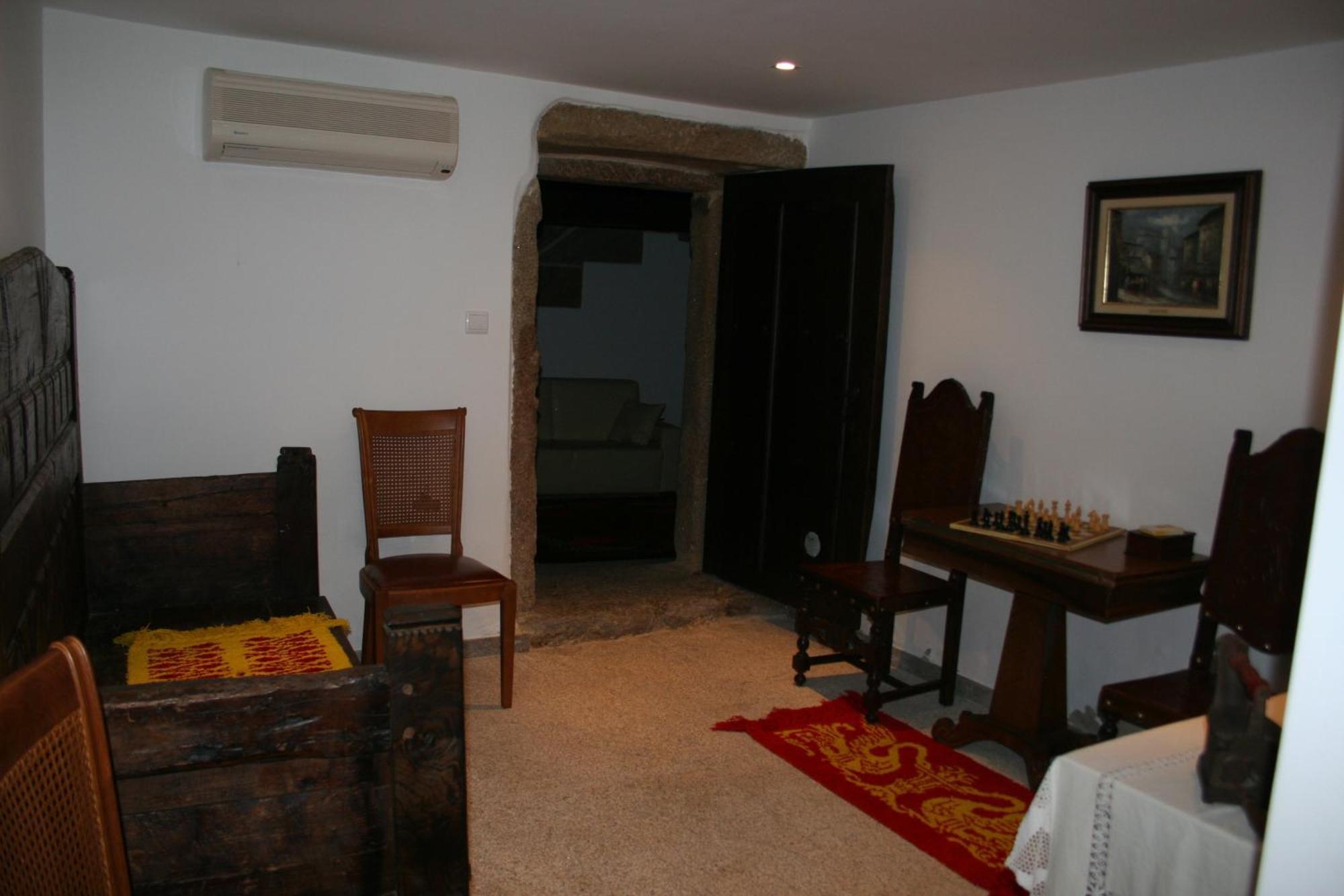 Quinta De La Barandica Guest House Miranda do Douro Exterior photo